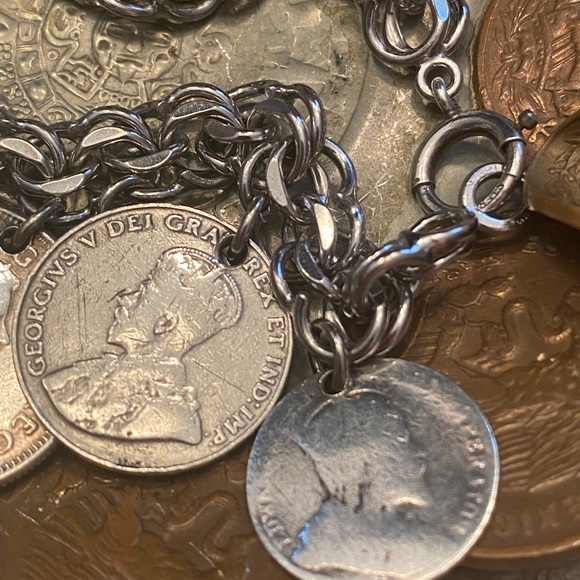 Sterling charm bracelet . 69 grams - Picture 4 of 12